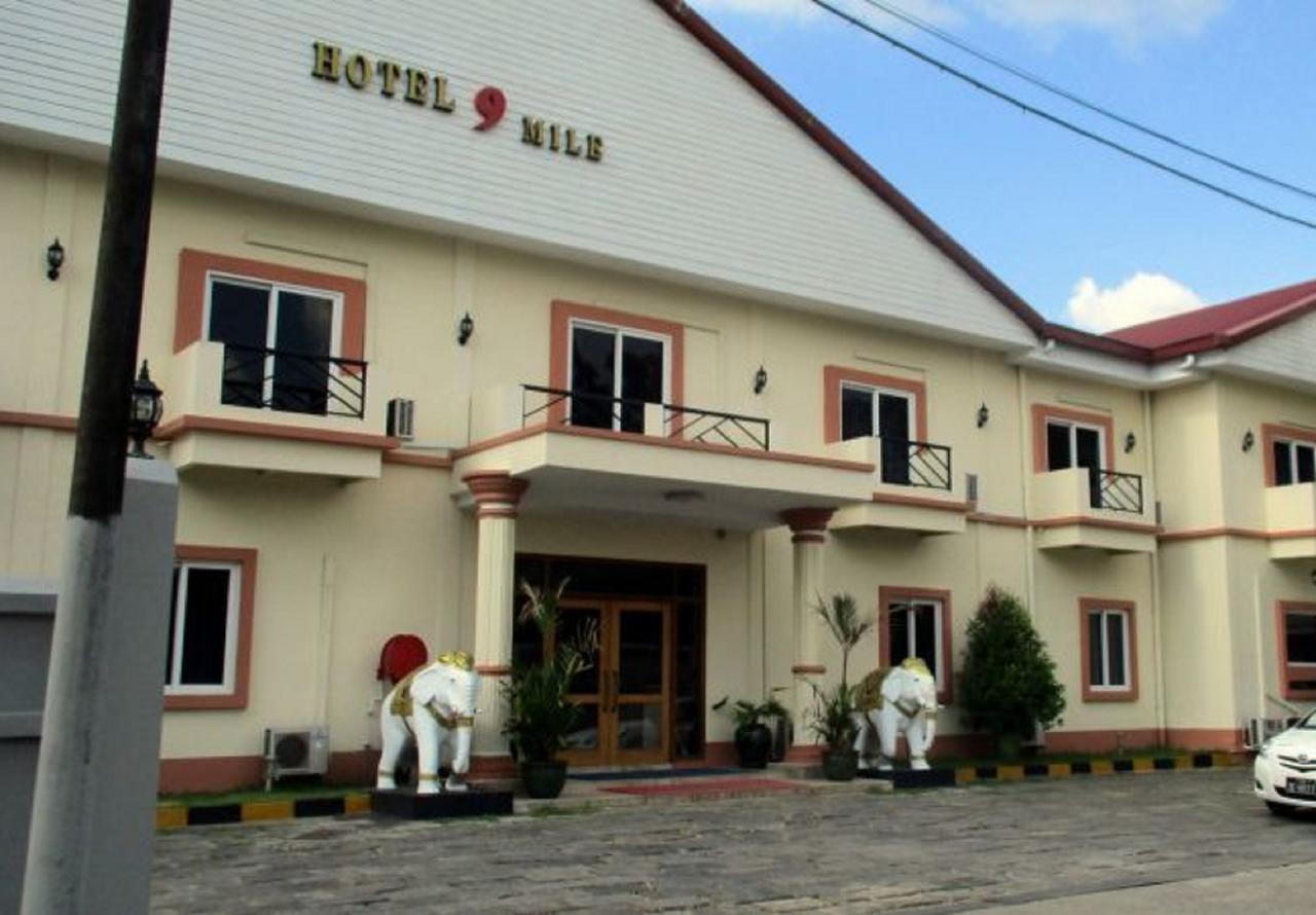 Hotel 9 Mile ย่างกุ้ง ภายนอก รูปภาพ