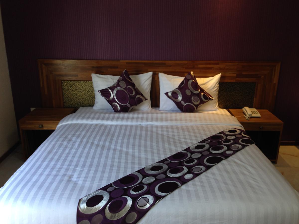 Hotel 9 Mile ย่างกุ้ง ภายนอก รูปภาพ
