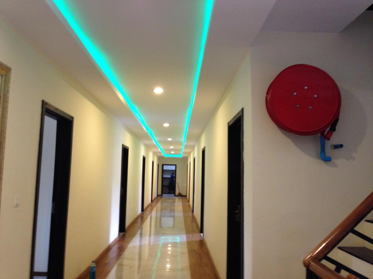 Hotel 9 Mile ย่างกุ้ง ภายนอก รูปภาพ